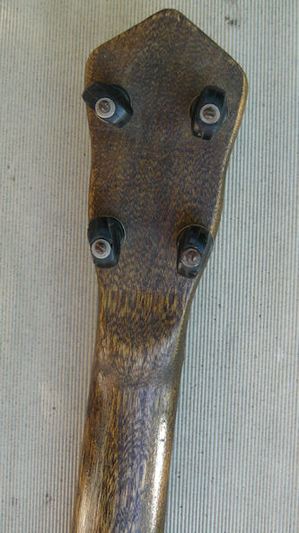 U-King banjolele head